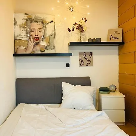 アパート Ue Family 4 Schlafzimmer